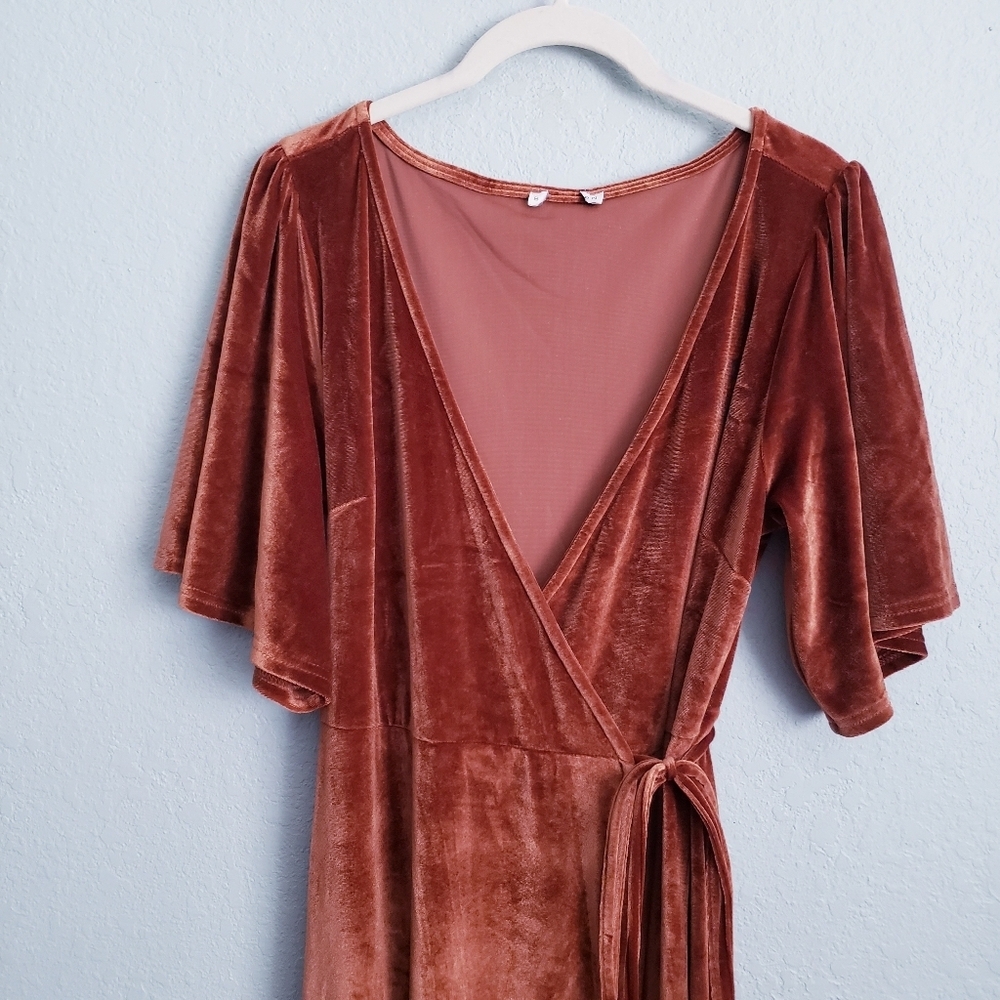 Baltic Born Meghan Spice Velvet Wrap Maxi Dress - Picture 3 of 5